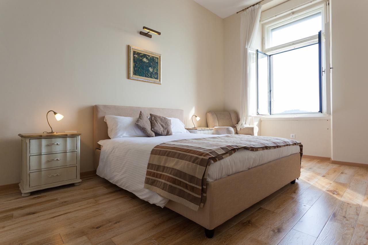 Luxury Beachfront Apartment Banje Dubrovnik Exterior foto